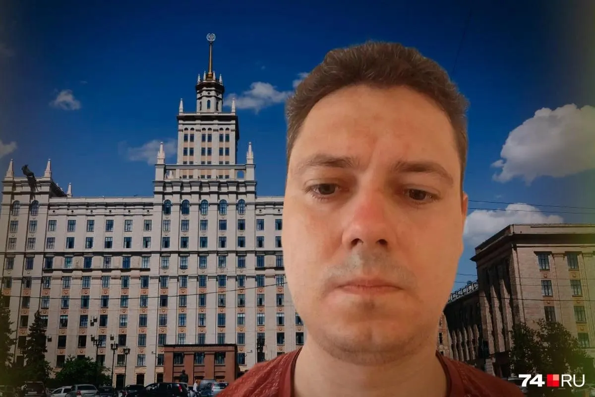Константину Котромитину дали 1,5 млн руб. на покупку жилья при условии отработать пять лет в научной организации. После прекращения договора вуз не продлил контракт и требует возврата средств.